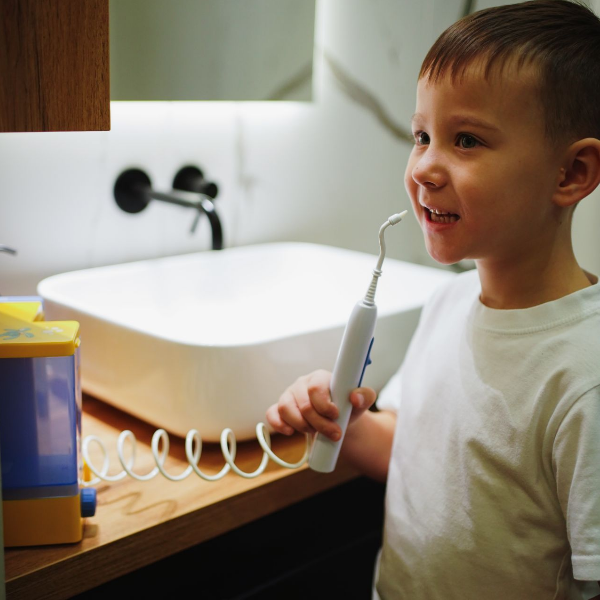 Ирригатор полости рта AQUAJET LD-A8, желтый